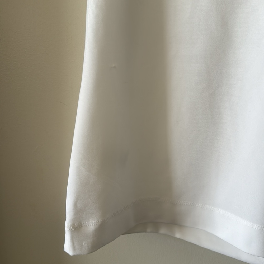 Tommy Hilfiger V-Neck Tank - Picture 9 of 10